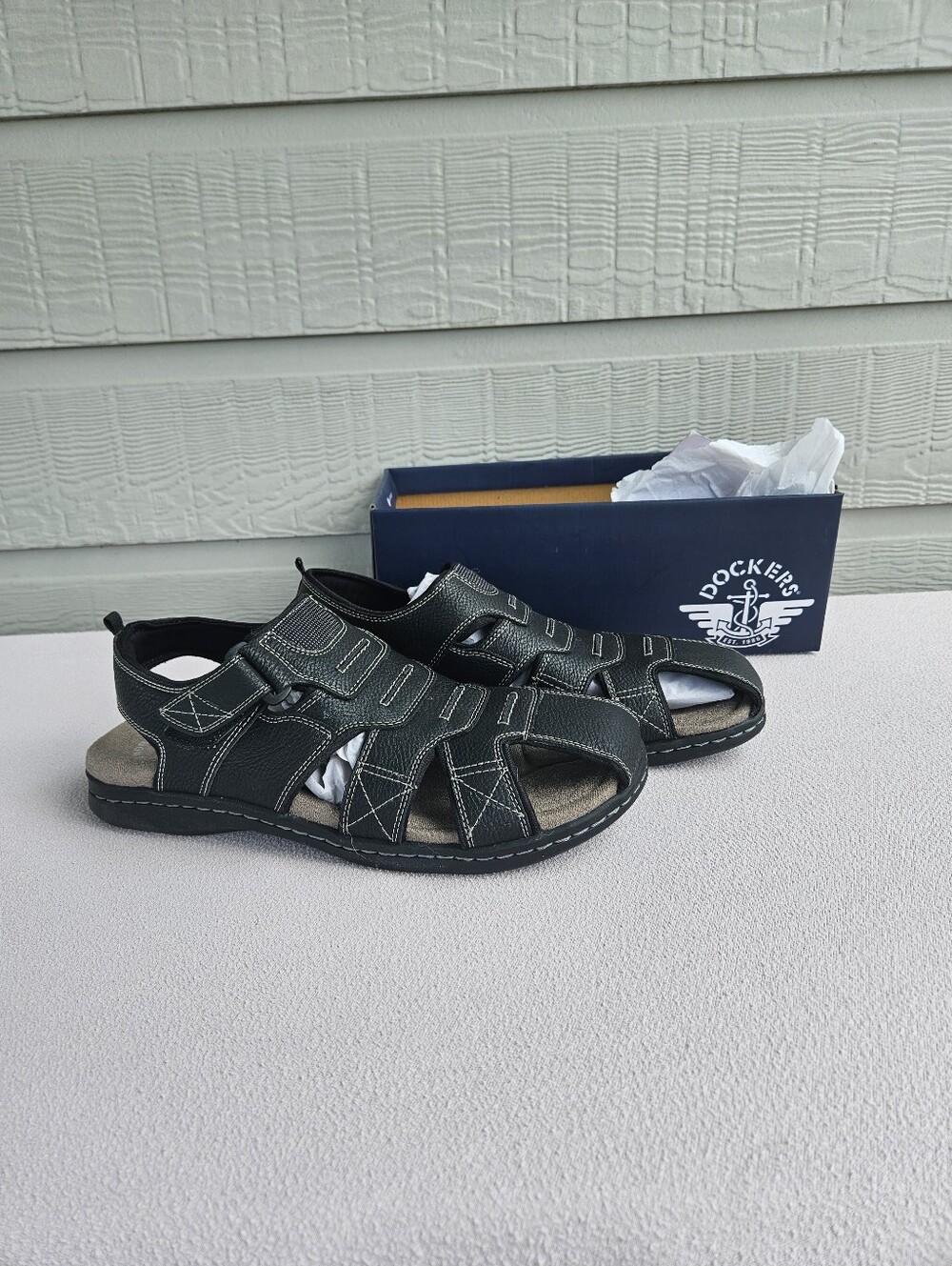 Dockers Searose Fisherman Sandals Men SZ 12 Black Strappy Casual Hook & Loop